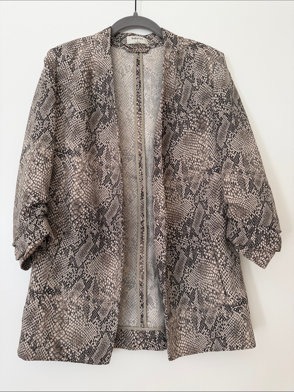 Babaton Aritzia Taupe Snake Print Open Blazer Jacket Size 6